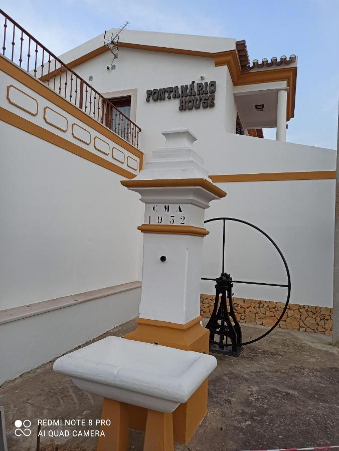 Fontanario House Hotel Alpiarça Buitenkant foto